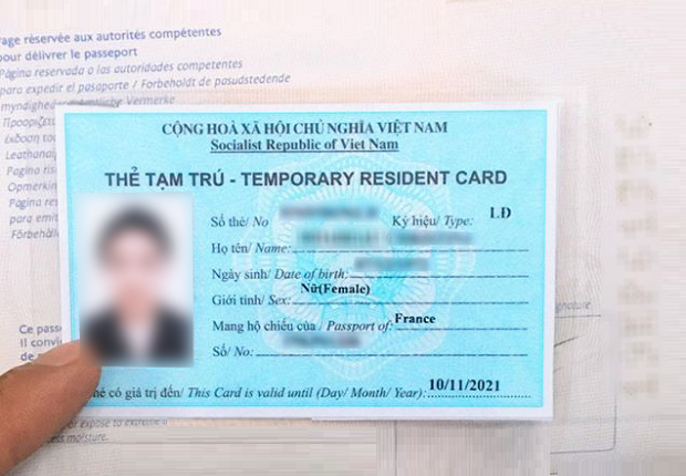 Gia hạn thẻ tạm trú cho người nước ngoài