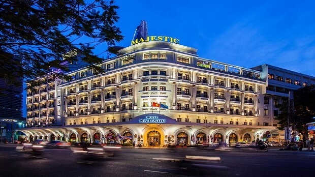 khách sạn hồ chí minh - Majestic Sài Gòn